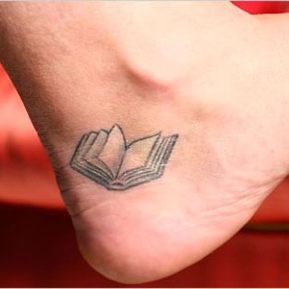 tatuajes de libros