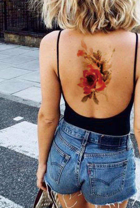 tatuajes para mujeres de flores